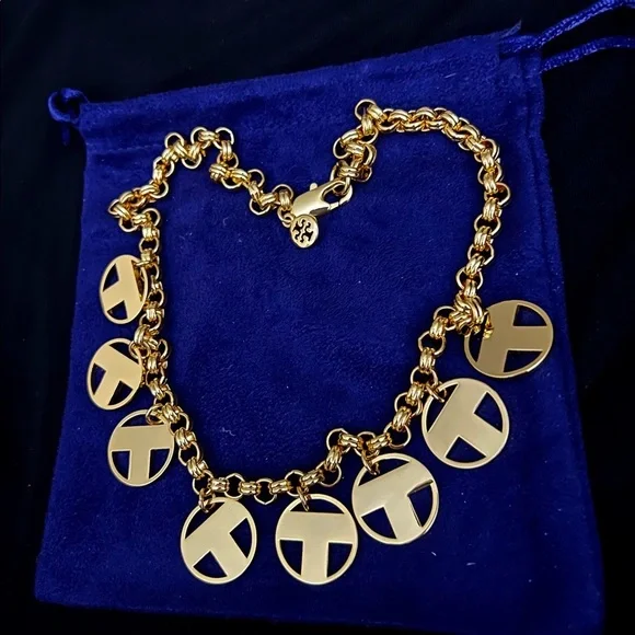 🔥🔥Tory Burch Authentic Shiny Gold Unique T Round Charms Logo Necklace - Picture 7 of 7